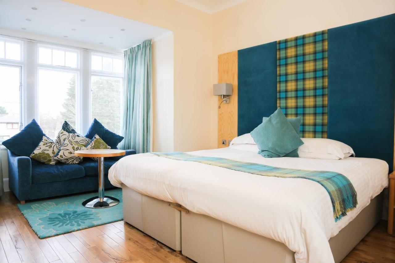 Clubhouse B& B Hotel Nairn Exterior photo