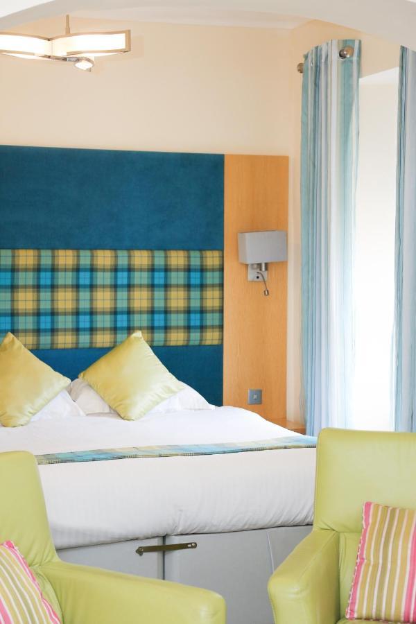 Clubhouse B& B Hotel Nairn Exterior photo