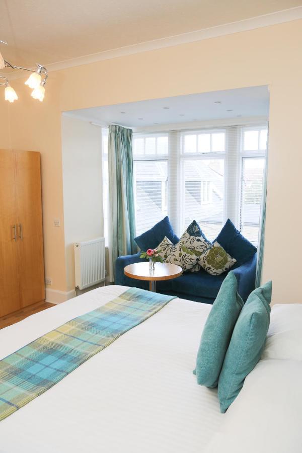 Clubhouse B& B Hotel Nairn Exterior photo